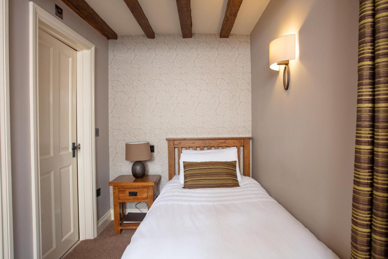 Broom Hall Inn Buitenkant foto